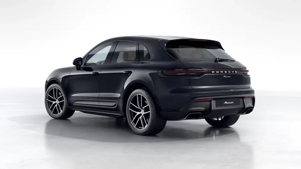 2026 Porsche Macan - Image 23 of 31