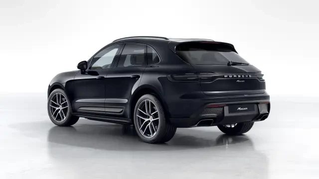 2026 Porsche Macan - Image 22 of 31