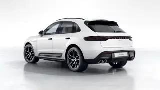 2026 Porsche Macan - Image 21 of 31