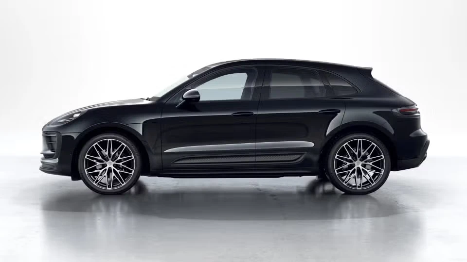 2026 Porsche Macan - Image 11 of 31