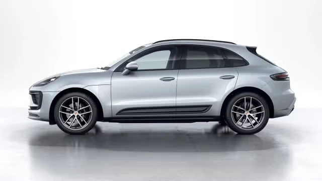 2026 Porsche Macan - Image 10 of 31