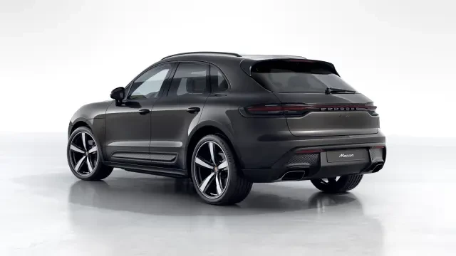 2026 Porsche Macan - Image 22 of 31