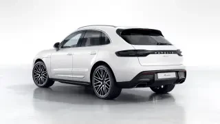 2026 Porsche Macan - Image 21 of 31