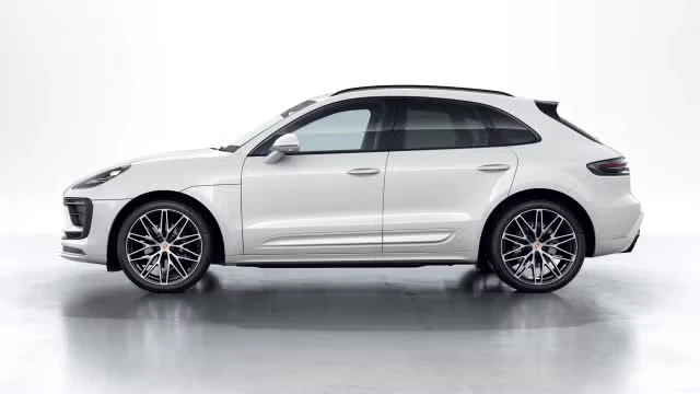 2026 Porsche Macan - Image 10 of 31
