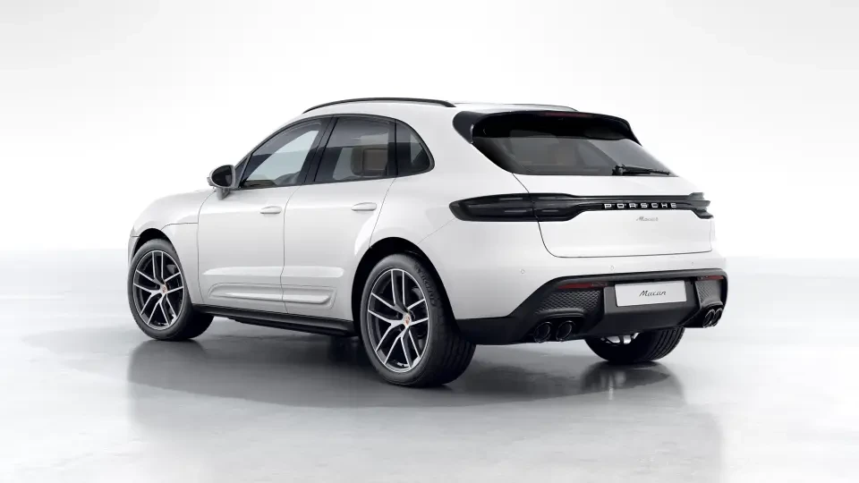 2026 Porsche Macan - Image 23 of 30