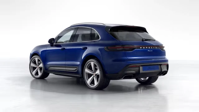 2026 Porsche Macan - Image 18 of 30