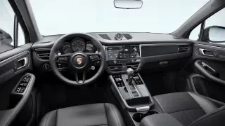 2026 Porsche Macan - Image 29 of 30