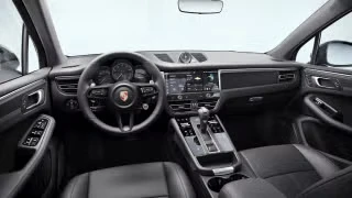 2026 Porsche Macan - Image 25 of 30