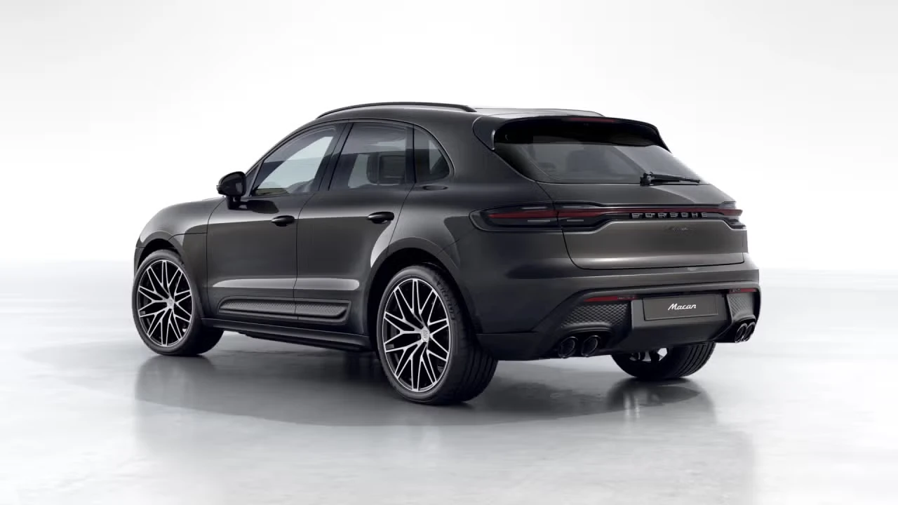 2026 Porsche Macan - Image 20 of 30