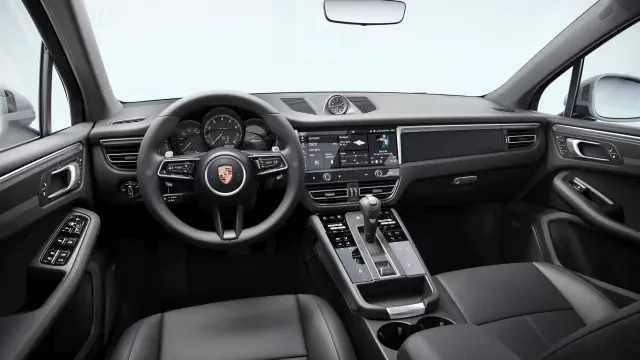 2026 Porsche Macan - Image 30 of 30