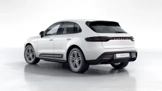 2026 Porsche Macan - Image 21 of 30