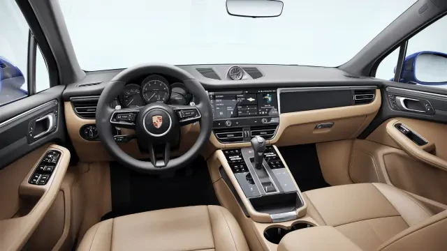 2026 Porsche Macan - Image 30 of 30