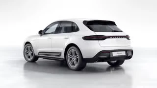 2026 Porsche Macan - Image 9 of 31