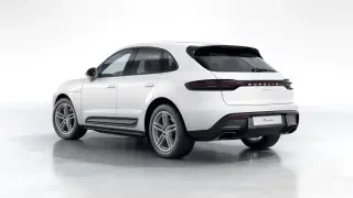 2026 Porsche Macan - Image 13 of 31