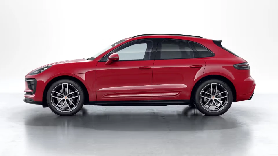 2026 Porsche Macan - Image 11 of 30