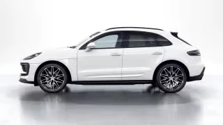 2026 Porsche Macan - Image 9 of 30