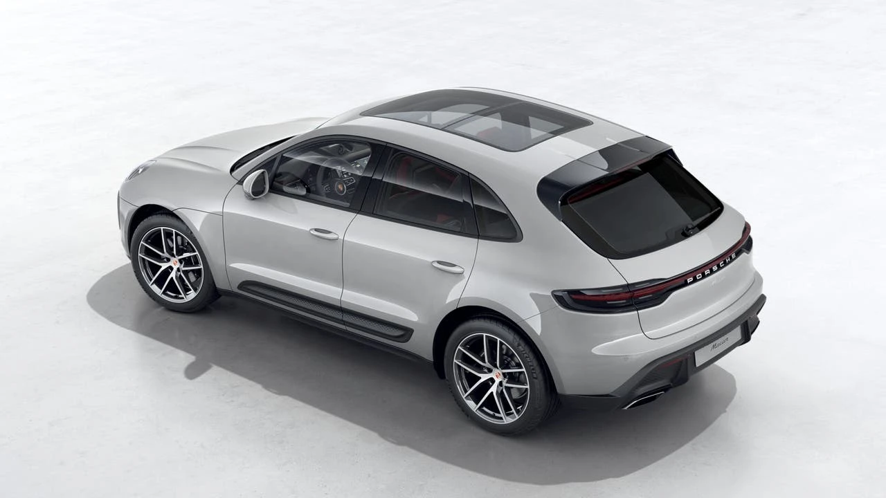 2026 Porsche Macan Electric - Image 4 of 10