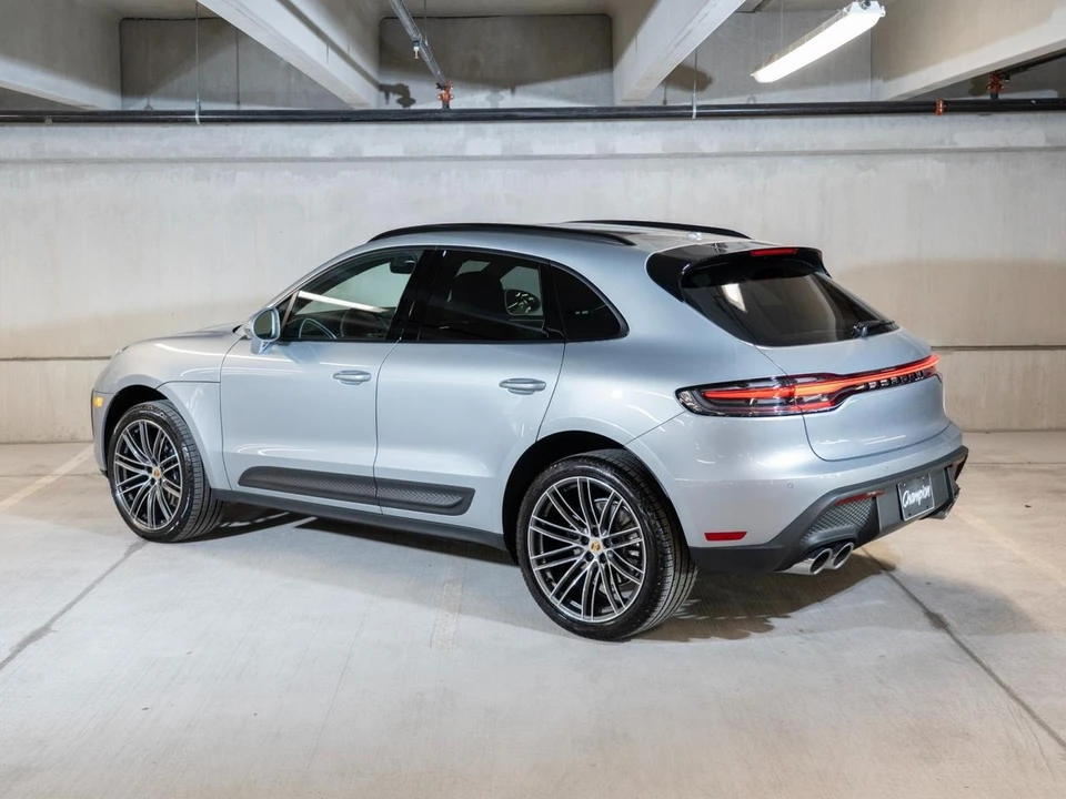 2026 Porsche Macan - Image 4 of 28