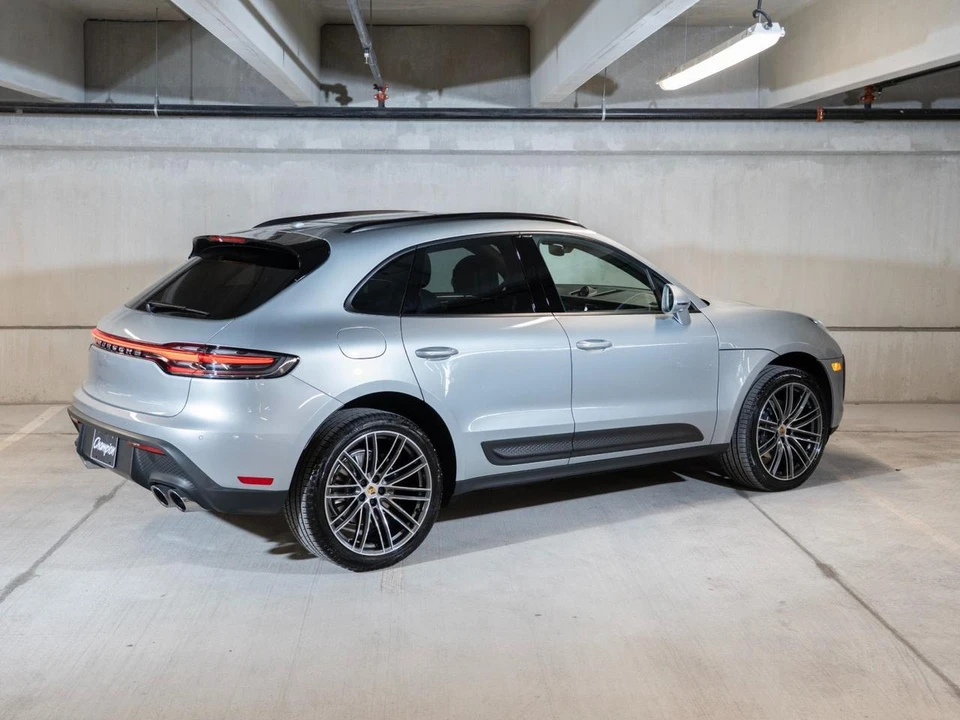 2026 Porsche Macan - Image 10 of 28