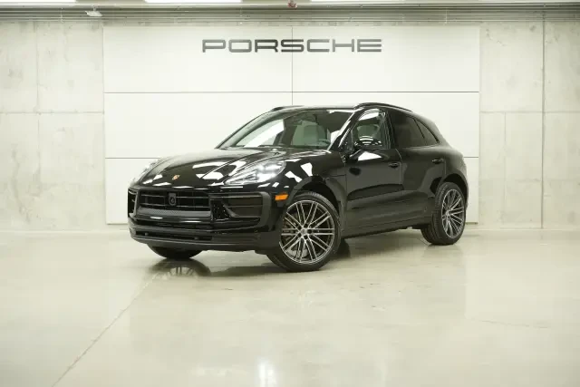 2026 Porsche Macan - Image 6 of 31