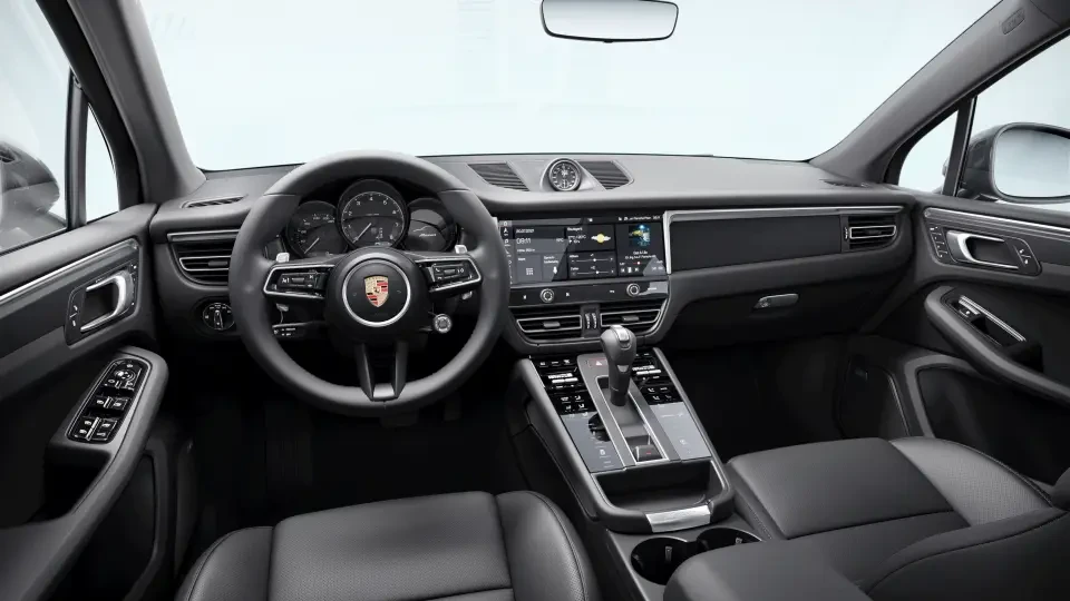 2026 Porsche Macan - Image 31 of 31