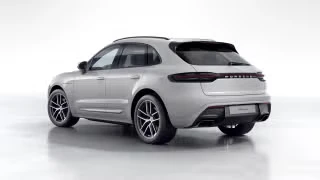 2026 Porsche Macan - Image 17 of 21