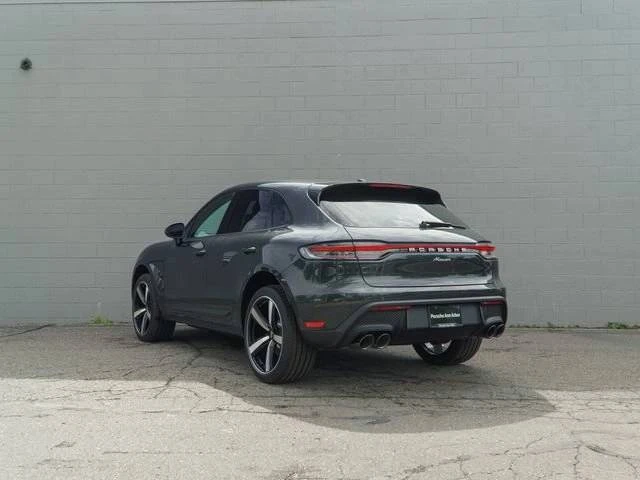 2026 Porsche Macan Electric - Image 3 of 5