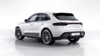 2026 Porsche Macan - Image 17 of 31