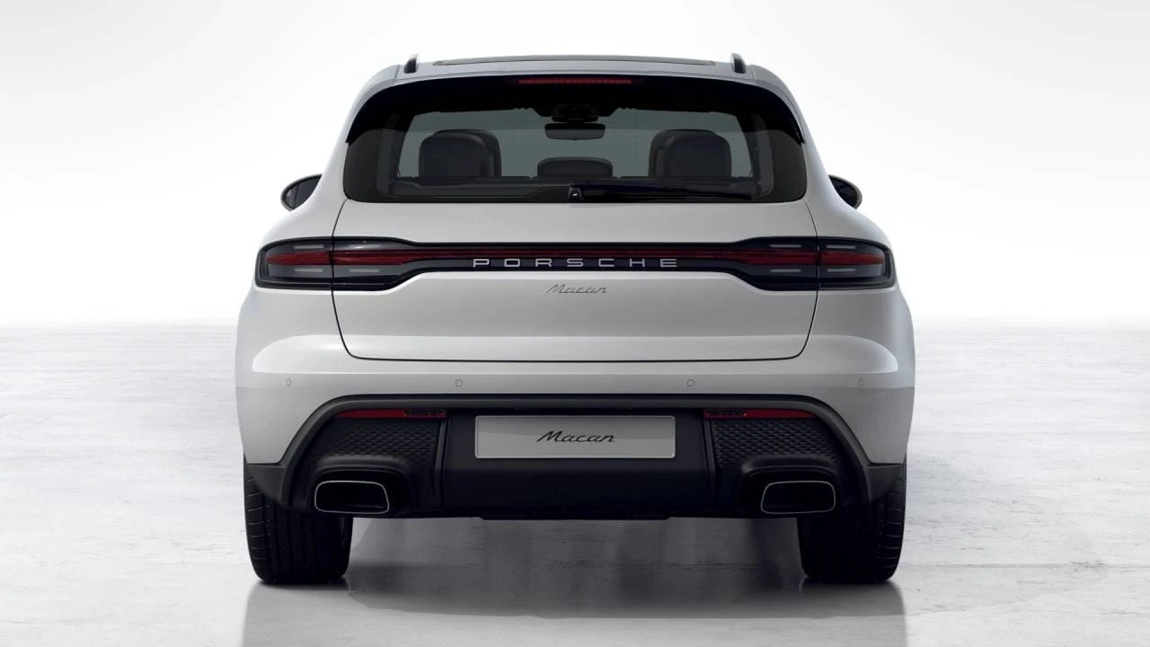 2026 Porsche Macan - Image 7 of 10