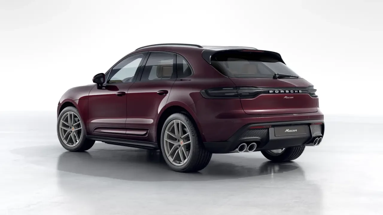 2026 Porsche Macan - Image 24 of 31