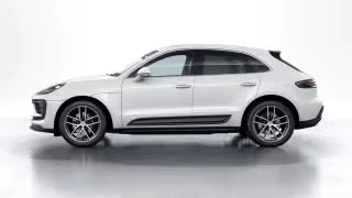 2026 Porsche Macan - Image 9 of 30