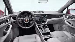 2026 Porsche Macan - Image 25 of 31
