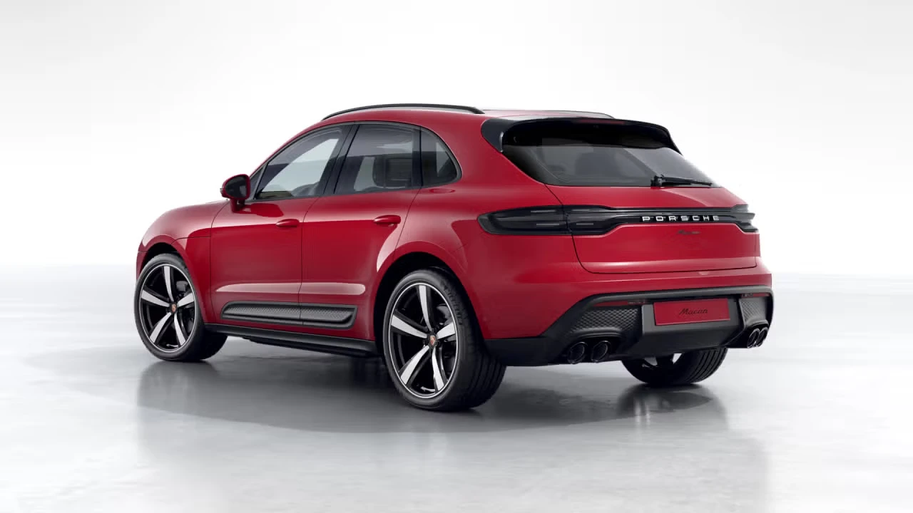 2026 Porsche Macan - Image 20 of 31