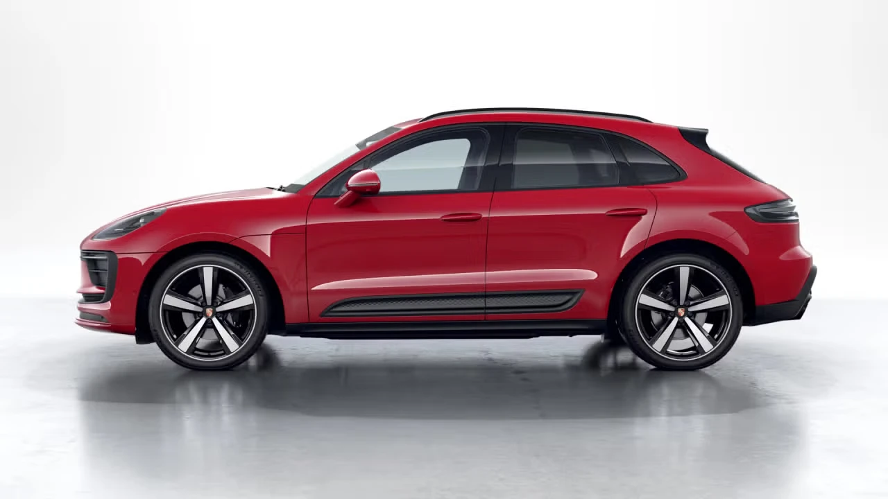 2026 Porsche Macan - Image 12 of 31