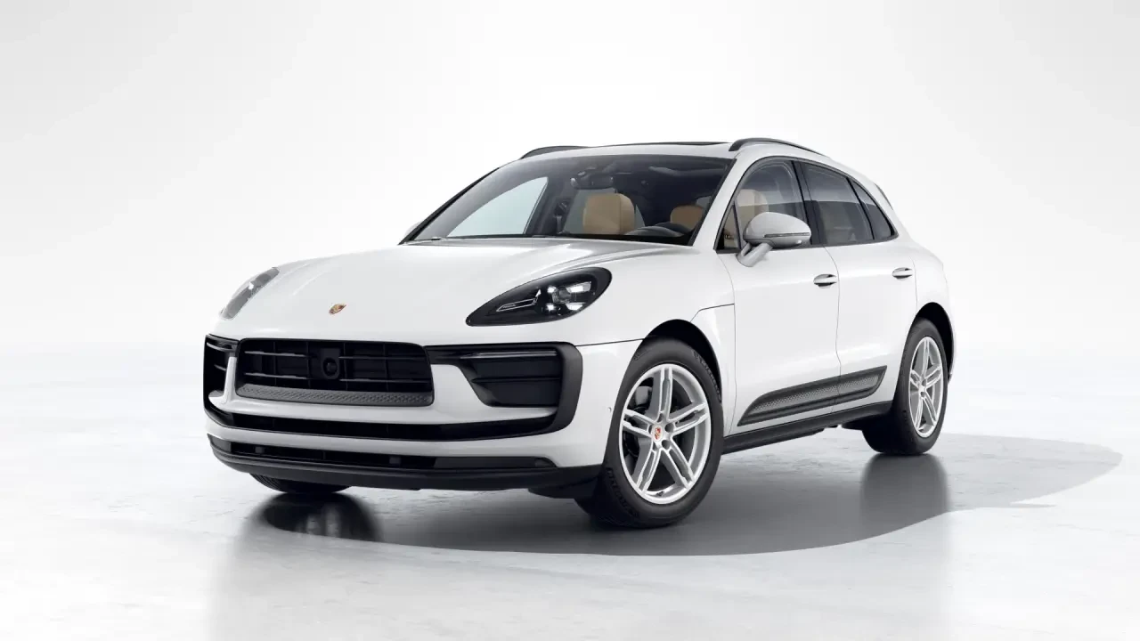 2026 Porsche Macan - Image 8 of 31
