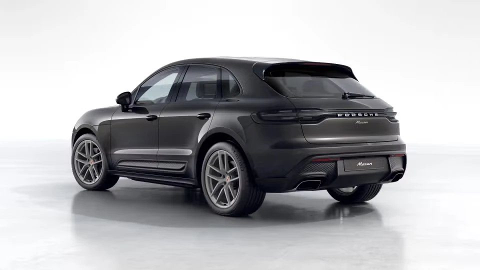2026 Porsche Macan - Image 19 of 31