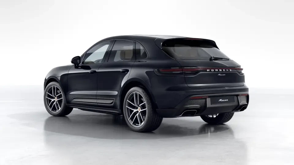 2026 Porsche Macan - Image 23 of 31