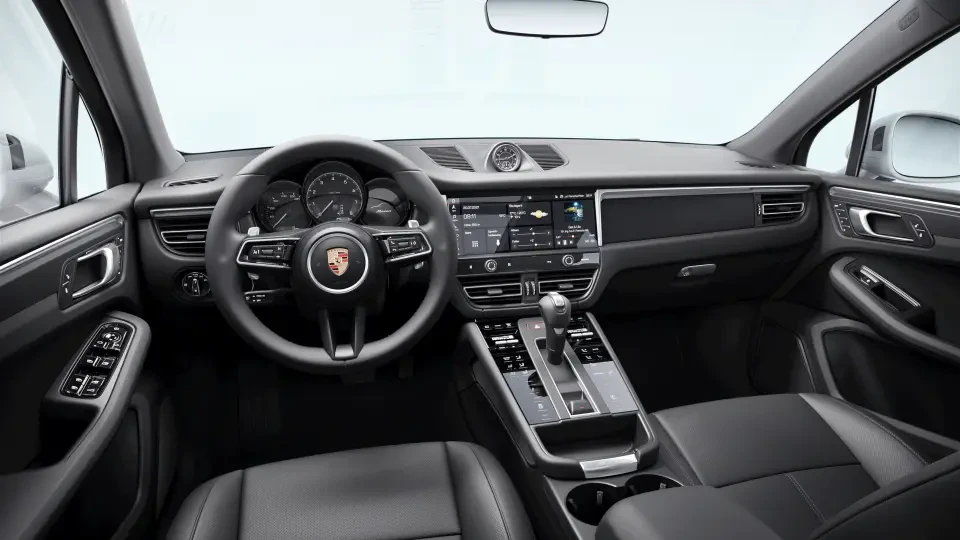 2026 Porsche Macan - Image 31 of 31
