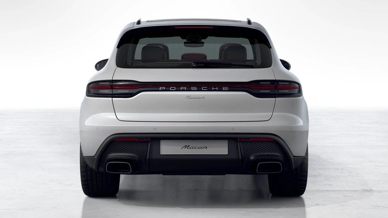 2026 Porsche Macan - Image 7 of 10