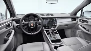 2026 Porsche Macan - Image 25 of 30