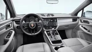 2026 Porsche Macan - Image 29 of 30