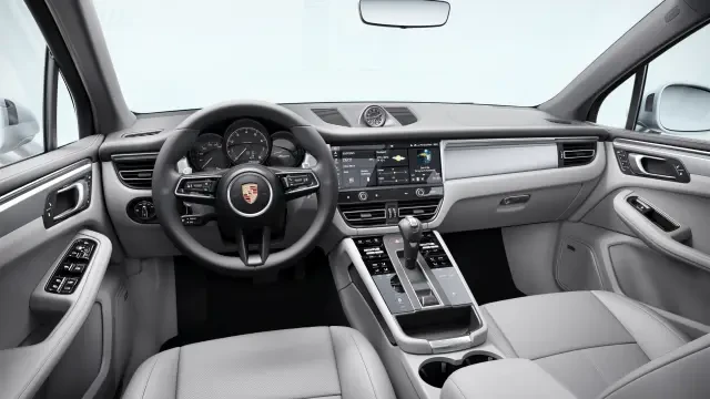 2026 Porsche Macan - Image 30 of 30