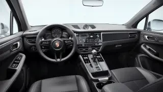 2026 Porsche Macan - Image 29 of 31