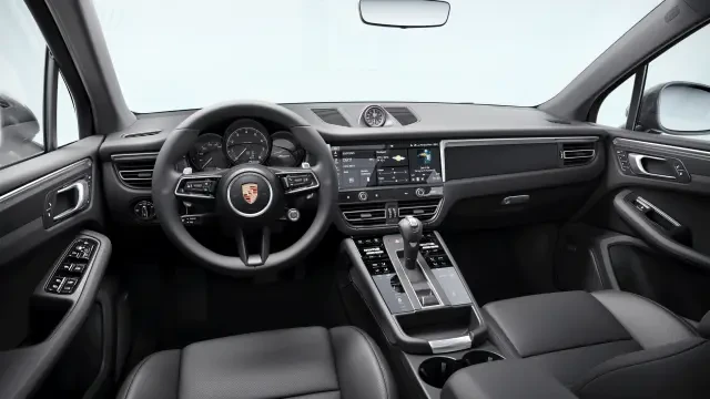2026 Porsche Macan - Image 30 of 30
