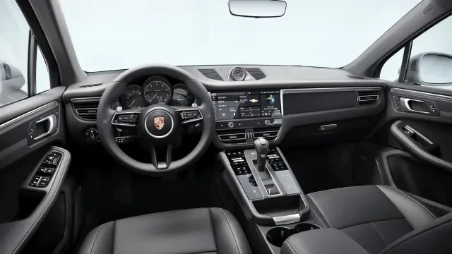 2026 Porsche Macan - Image 30 of 30