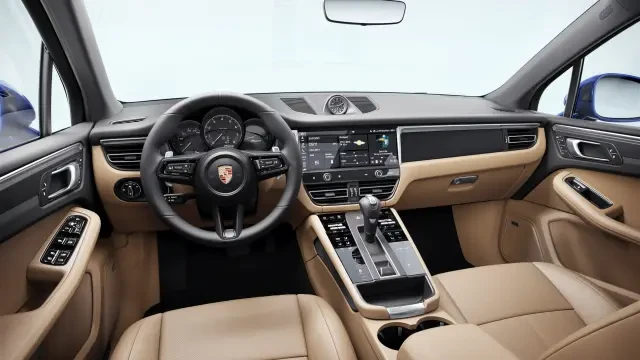 2026 Porsche Macan - Image 30 of 30
