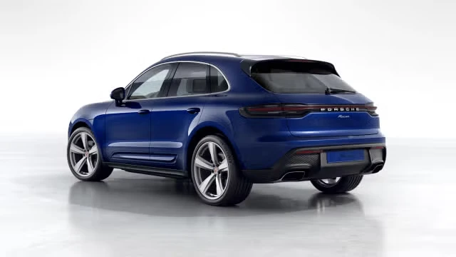 2026 Porsche Macan - Image 18 of 30