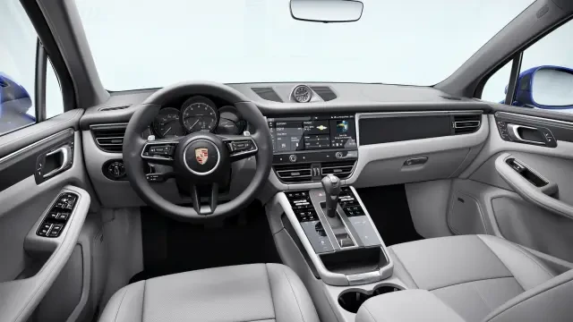 2026 Porsche Macan - Image 30 of 30