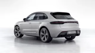 2026 Porsche Macan - Image 17 of 30