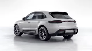 2026 Porsche Macan - Image 17 of 30